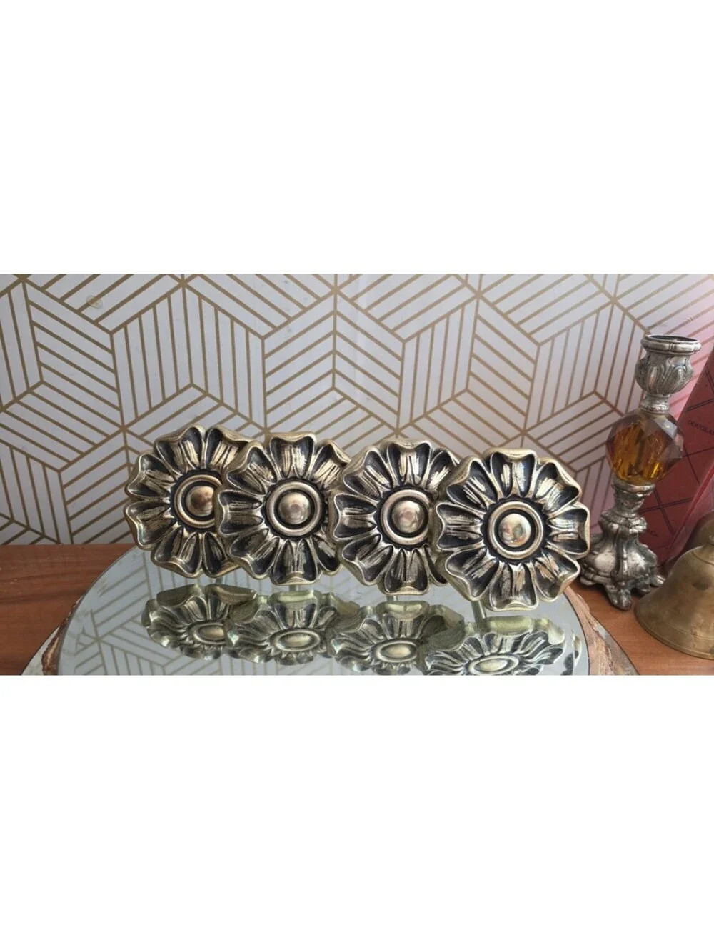 Vintage Brass Colored Daisy Decorative Curtain Tiebacks Finials Set of 4